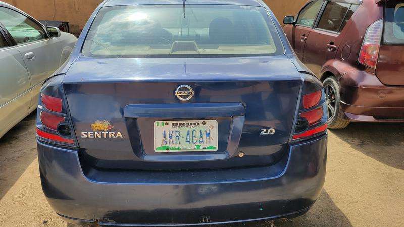 Nissan  • 2007 • 198,000 km 5