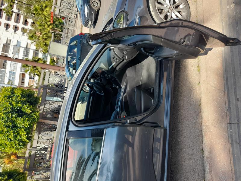 Renault Mégane • 2019 • 27,000 km 4