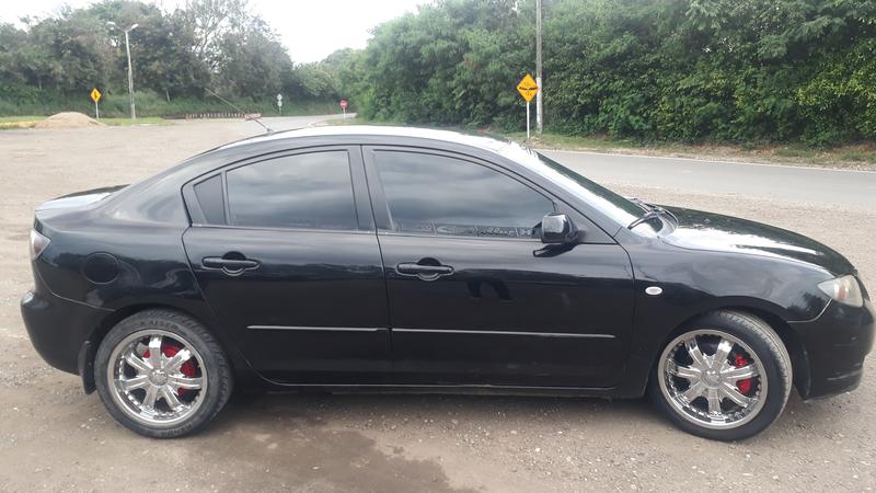 Mazda 3 • 2008 • 147,500 km 6