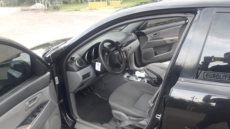 Mazda 3 • 2008 • 147,500 km 1