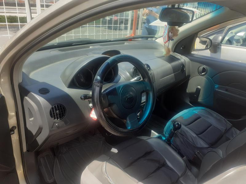 Chevrolet Aveo • 2012 • 192,000 km 3