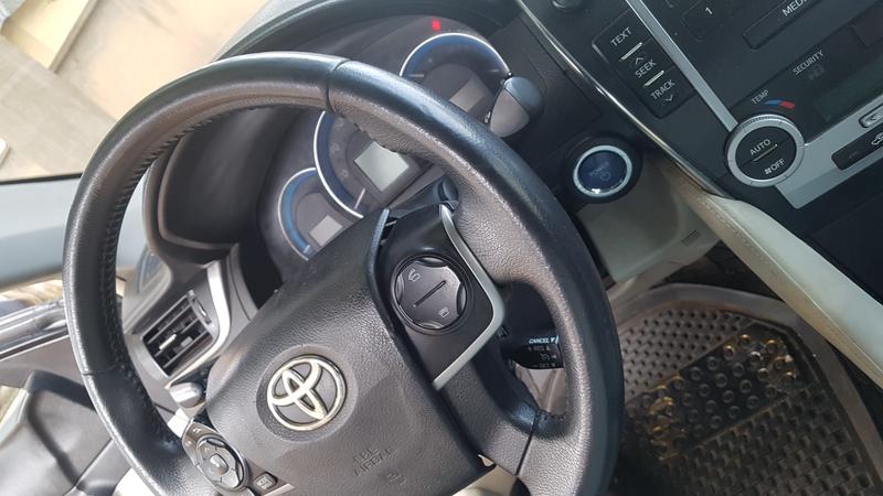 Toyota Camry • 2012 • 208,944 km 3