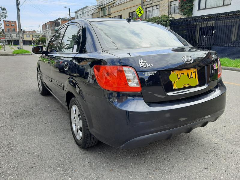 Kia Rio • 2012 • 110,000 km 5