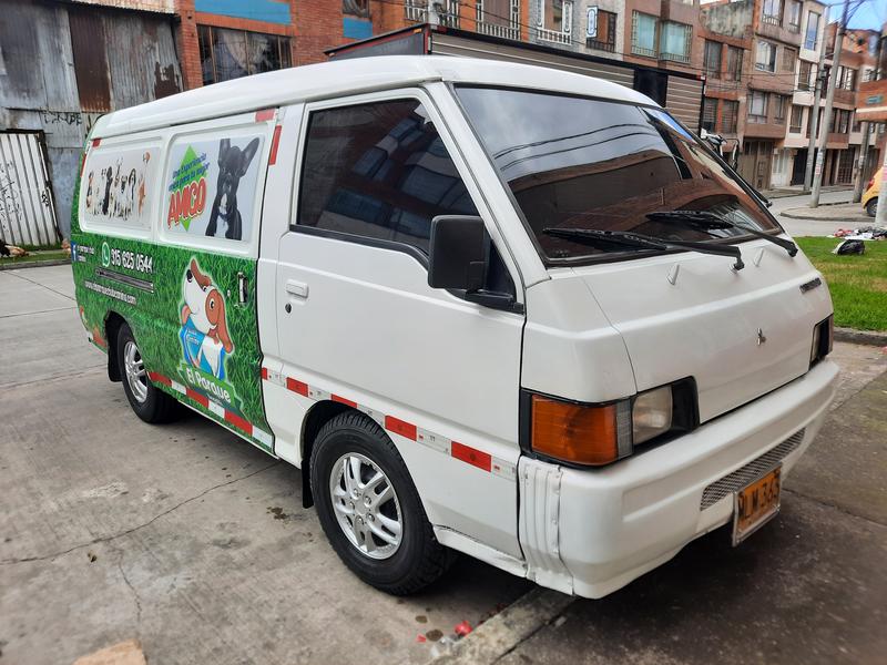 Mitsubishi L300 • 1993 • 162,000 km 2