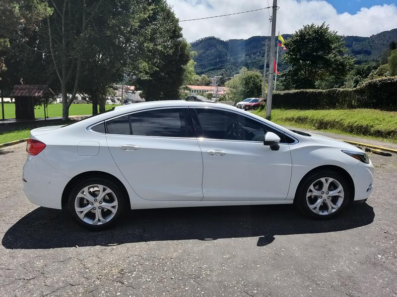 Chevrolet Cruze HB • 2017 • 17,500 km 13
