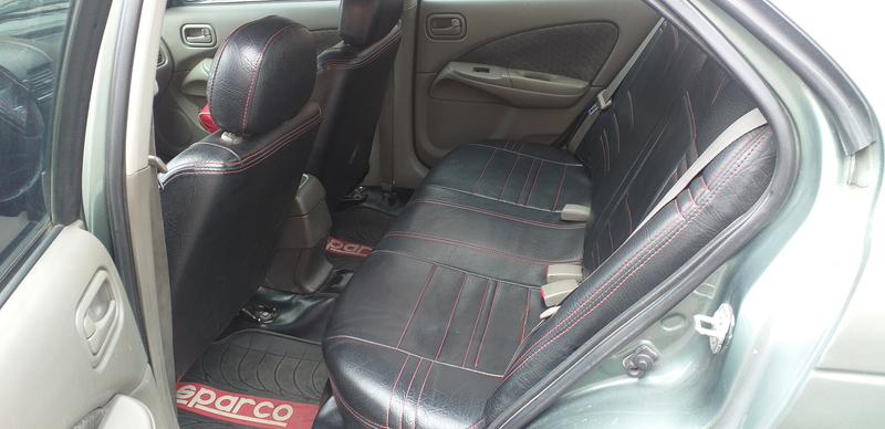 Nissan Sentra • 2005 • 127,000 km 3