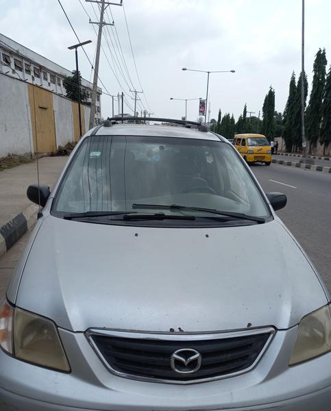 Mazda MPV • 2000 • 132,000 km 6