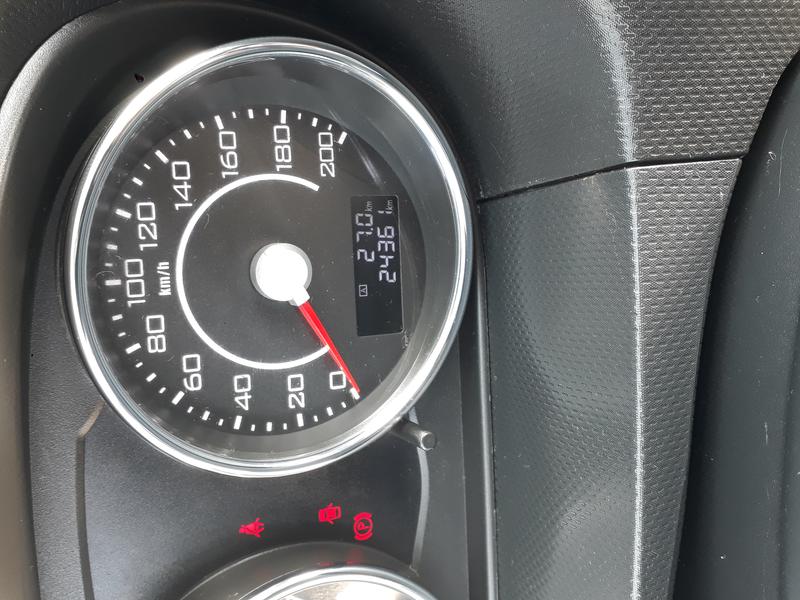 Great Wall Voleex C30 • 2013 • 24,361 km 7