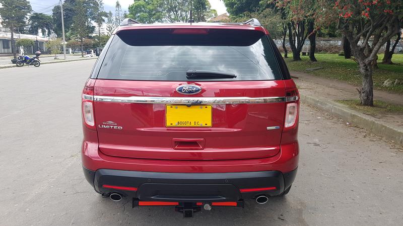 Ford Explorer • 2014 • 89,666 km 12