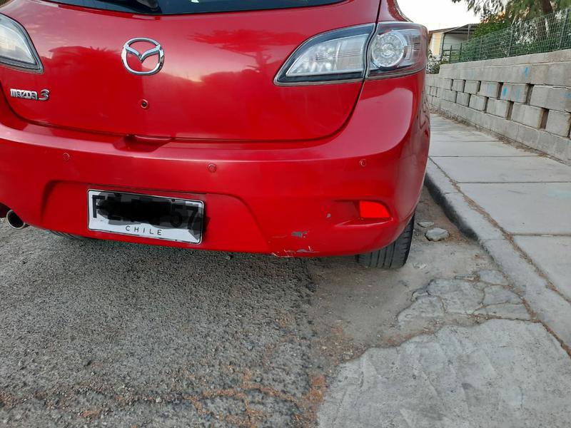 Mazda 3 • 2014 • 210,000 km 3