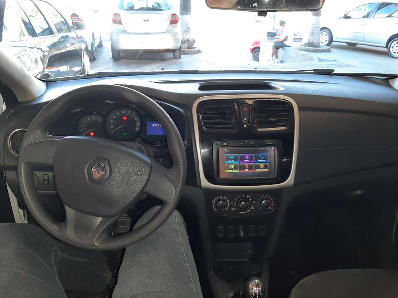 Renault Sandero • 2018 • 64,039 km 8