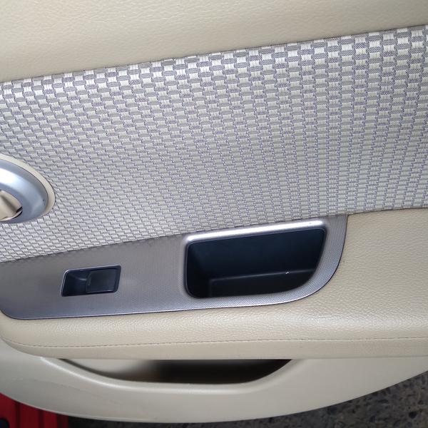 Nissan Tiida • 2008 • 173,000 km 5