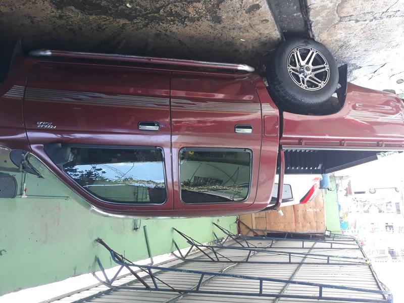 Toyota Hilux • 2001 • 209,213 km 5