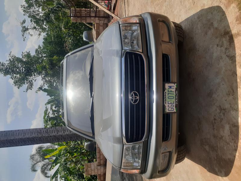 Toyota Land Cruiser • 2003 • 20,000 km 10