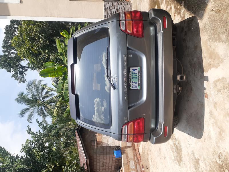 Toyota Land Cruiser • 2003 • 20,000 km 4