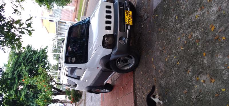 Chevrolet 1500 • 1999 • 275,000 km 3