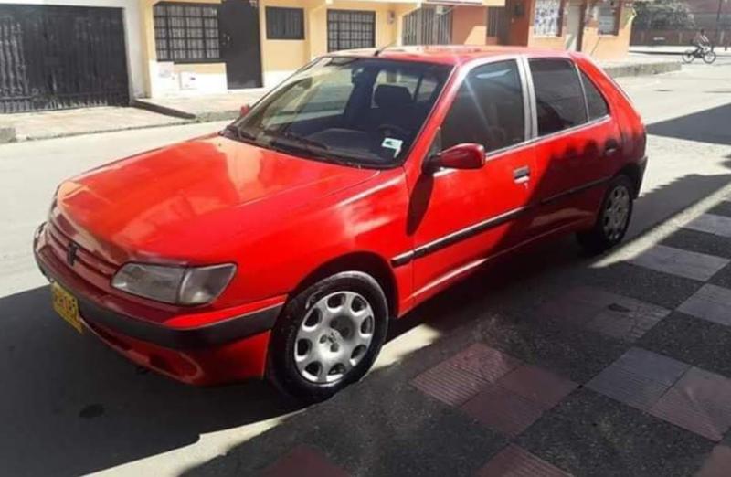 Peugeot 306 • 1994 • 166,000 km 4