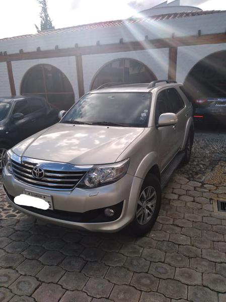 Toyota Fortuner • 2014 • 169,615 km 4