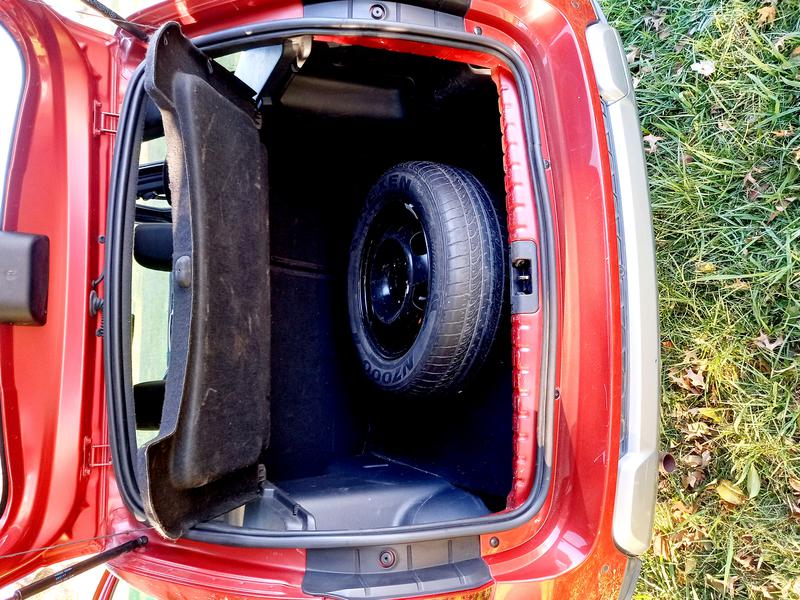 Renault  • 2017 • 62,000 km 10