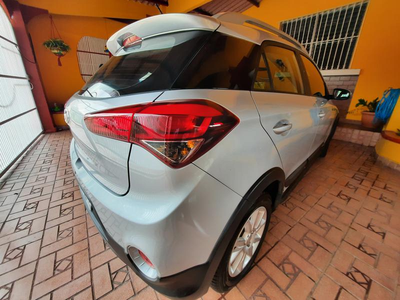 Hyundai i20 • 2017 • 53,000 km 1