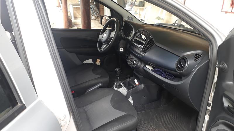 Fiat Uno • 2018 • 53,000 km 4