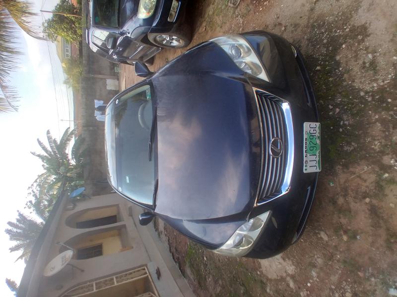 Lexus  • 2007 • 162,090 km 5