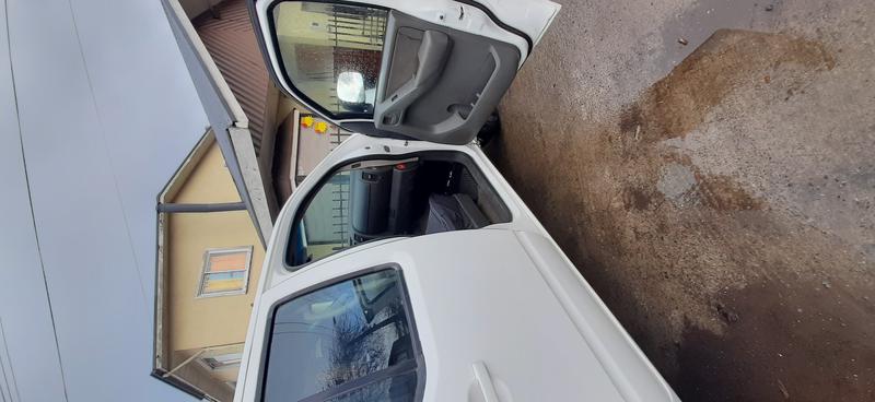 Nissan Navara • 2014 • 156,000 km 9