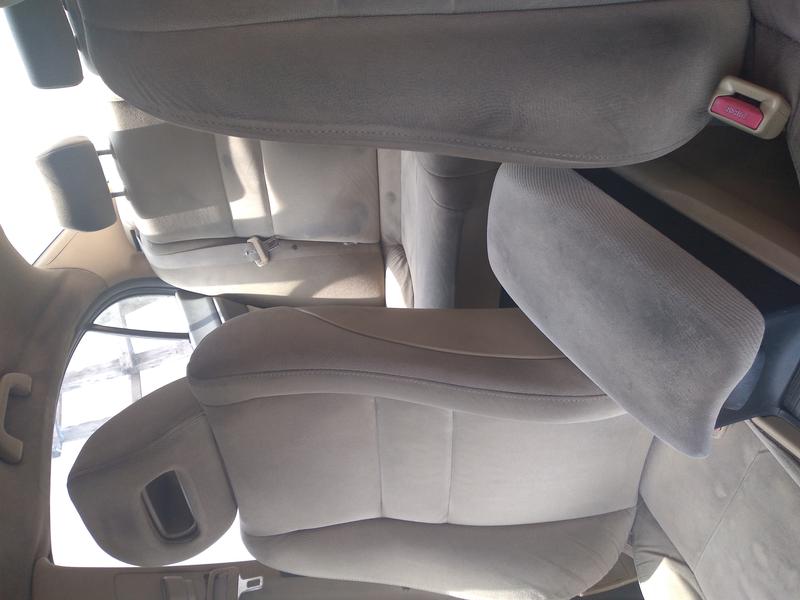 Honda Civic • 2006 • 110,000 km 3