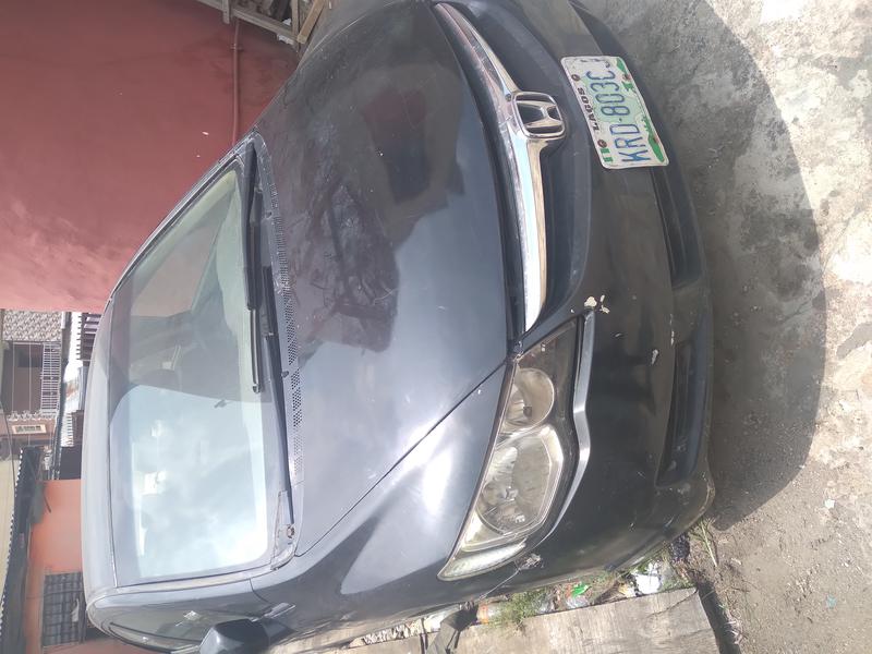 Honda Civic • 2006 • 110,000 km 2