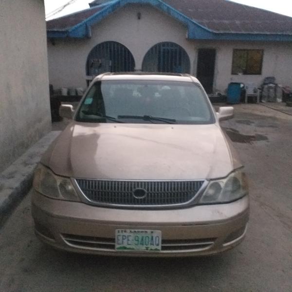 Toyota Avensis • 2000 • 152,334 km 3