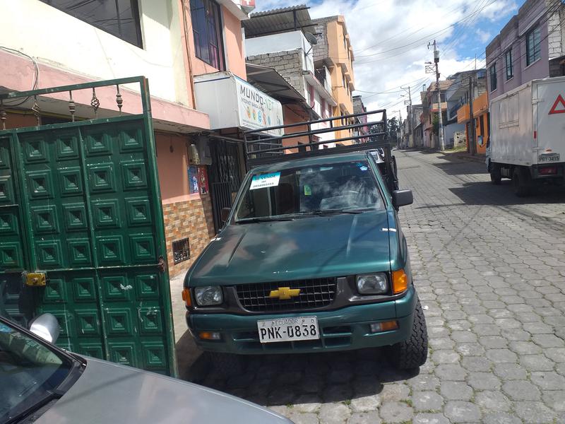 Chevrolet Luv • 1994 • 490,000 km 14