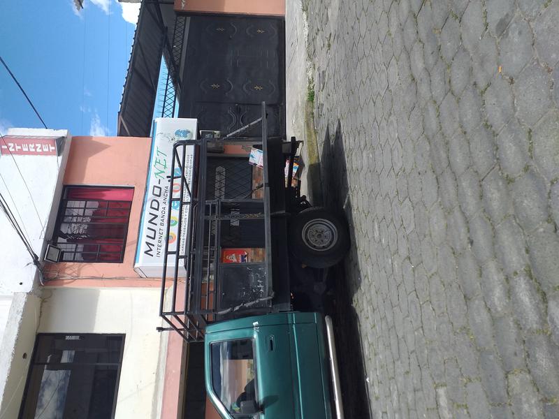 Chevrolet Luv • 1994 • 490,000 km 4