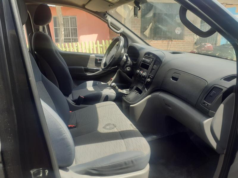 Hyundai H1 Van • 2012 • 149,274 km 6