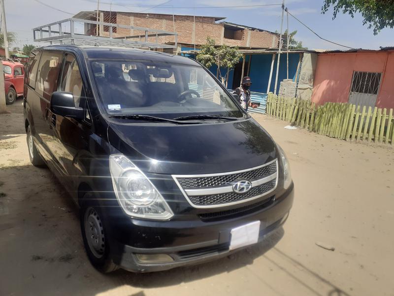 Hyundai H1 Van • 2012 • 149,274 km 3