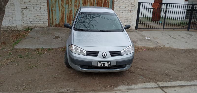 Renault Mégane • 2007 • 140,000 km 1