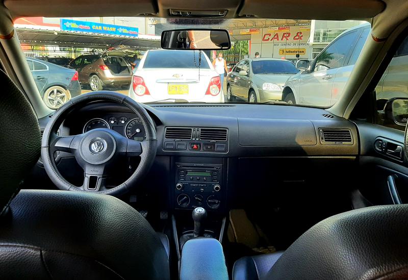 Volkswagen Jetta • 2013 • 110,000 km 8