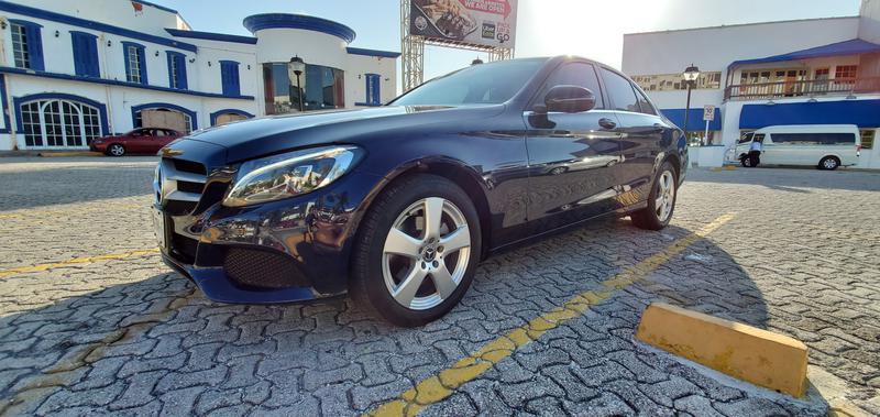 Mercedes-Benz C • 2018 • 28,000 km 1