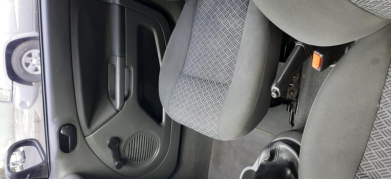 Ford Fiesta • 2005 • 180,000 km 8