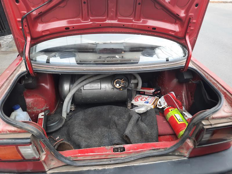 Nissan Sentra v16 • 1998 • 1 km 5