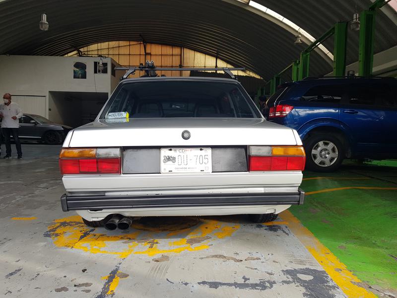 Volkswagen Vento • 1983 • 45,000 km 4