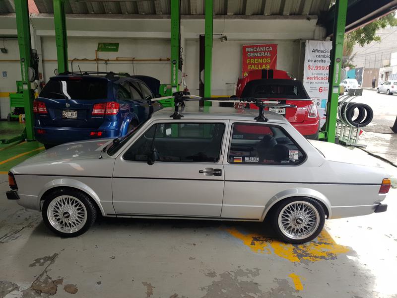 Volkswagen Vento • 1983 • 45,000 km 11