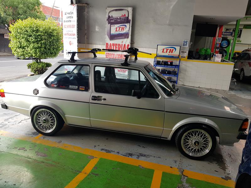 Volkswagen Vento • 1983 • 45,000 km 2