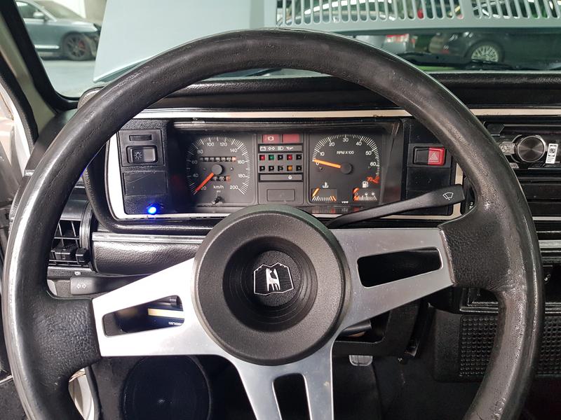 Volkswagen Vento • 1983 • 45,000 km 3