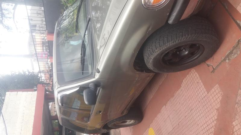 Ford Explorer • 1999 • 215,030 km 4