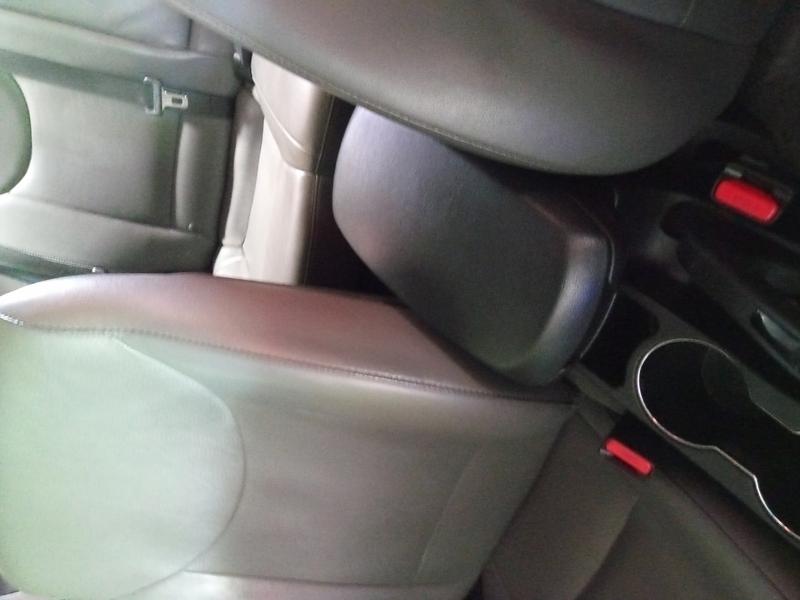 Hyundai Elantra • 2013 • 120,000 km 4