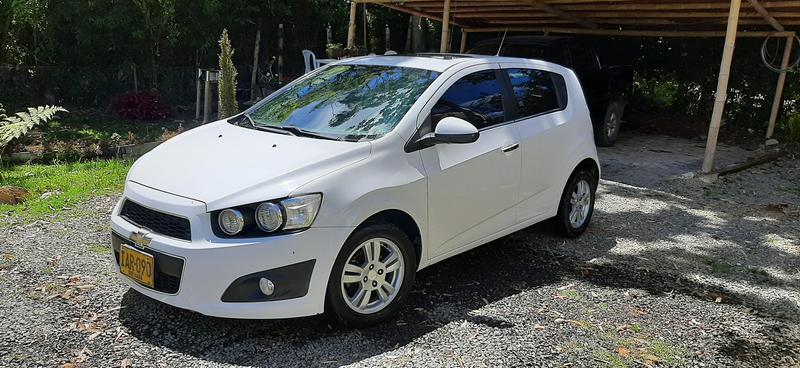 Chevrolet Sonic • 2015 • 88,000 km 9
