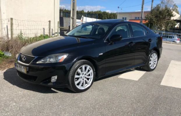 Lexus IS • 2006 • 226,000 km 1