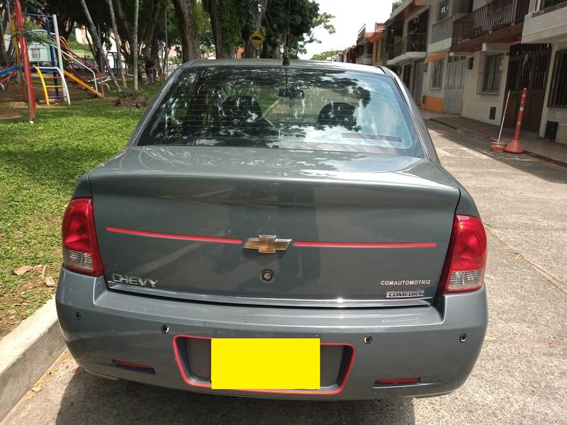 Chevrolet  • 2009 • 120,000 km 3