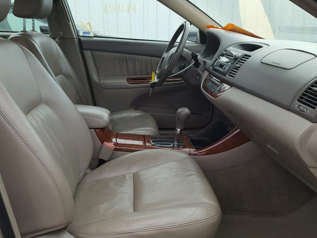 Toyota Camry • 2004 • 17,500 km 3