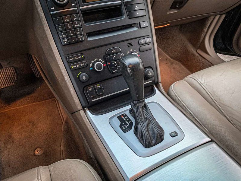 Volvo XC90 • 2013 • 190,000 km 7